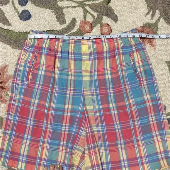 Koret 90s Plaid Shorts, Wide Leg, Vintage, Grandmacore, Large - Picture 2 of 7